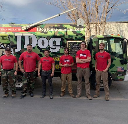 JDog junk hauling crew photo